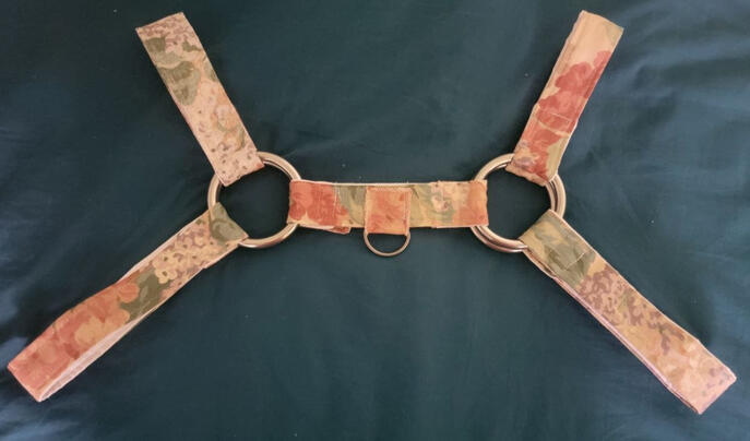 Bulldog Harness (80s Floral + White)