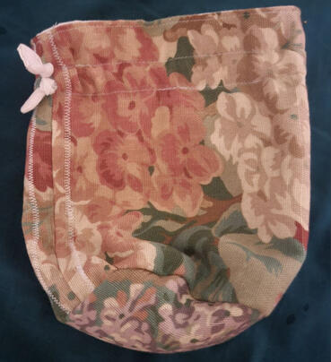 Dice bag (80s Floral + White)