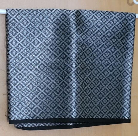 Black w/ Silver Pattern